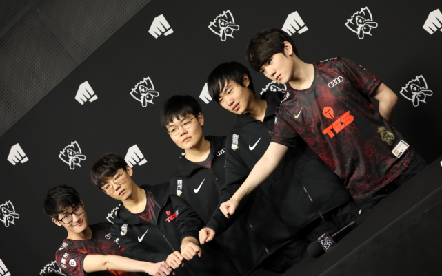 总决赛棋逢 总决赛棋逢